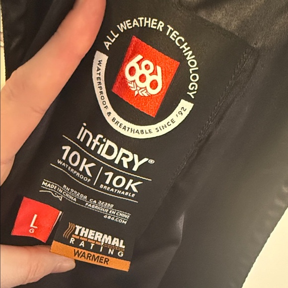 686 Black Overalls with Front Pocket - Picture 2 of 9